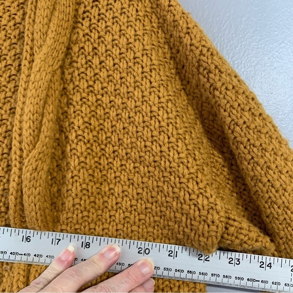 Grecerelle curry soft chunky knit open front cardigan sweater. Size XL - Picture 6 of 9
